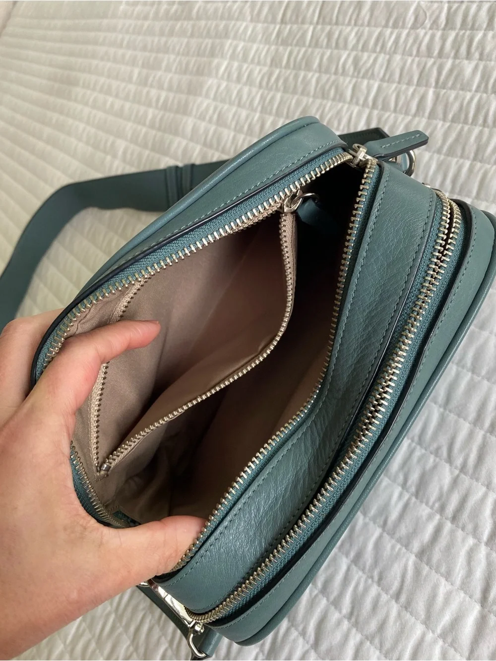 Leatherology Meadow Double Zip Camera Bag in Dusk - Picture 7 of 10